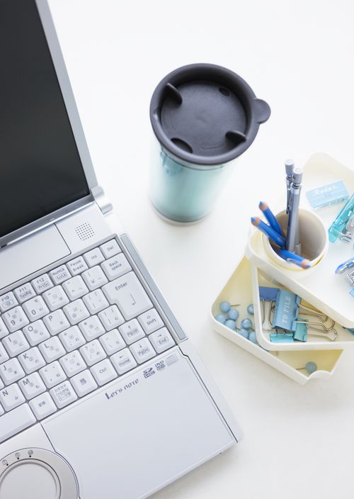 高效辦公新視角 筆記本電腦與軟件設(shè)備的商業(yè)批發(fā)之道